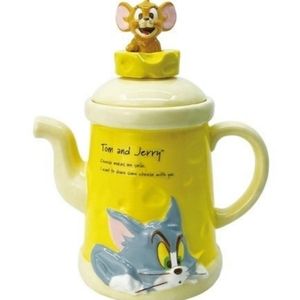 3D Tom & Jerry Ceramic Tea Pot . Rare . Limited Edition.
